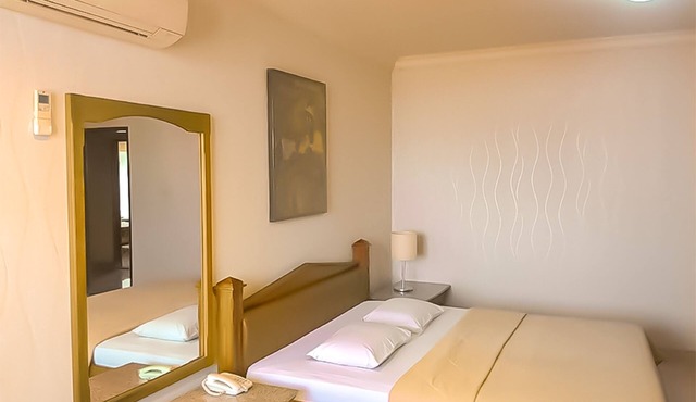Hotel 678 Kemang in Jakarta