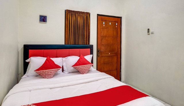 Hotel O Graha Hsc Syariah in Depok
