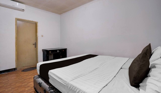 Hotel O near D'Botanica Bandung Mall for