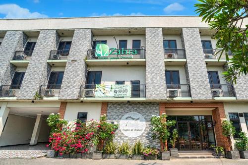 Hotel O near Juanda Airport formerly Azzahra Guest House Family in Surabaya