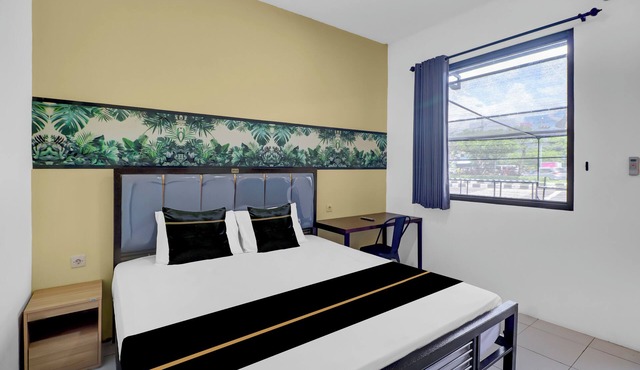 Hotel O near Trans Studio Theme Park formerly Sunset Cozy