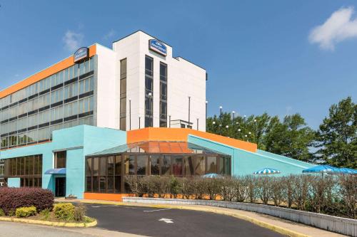 Howard Johnson by Wyndham Williamsburg in Williamsburg