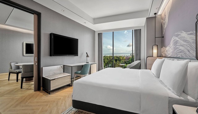 Hyatt Place Makassar