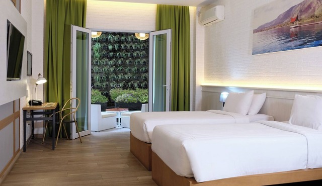 Jambuluwuk Convention Hall & Resort Batu in Batu