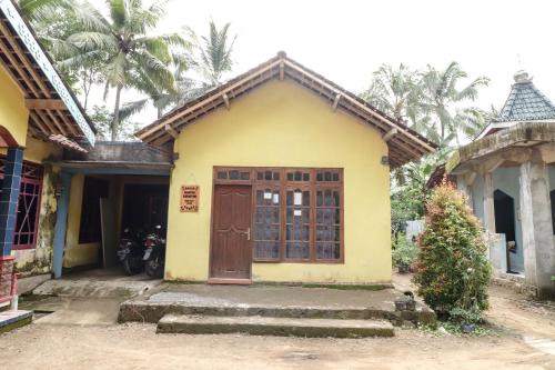 Kasmiyem Homestay in Sermo