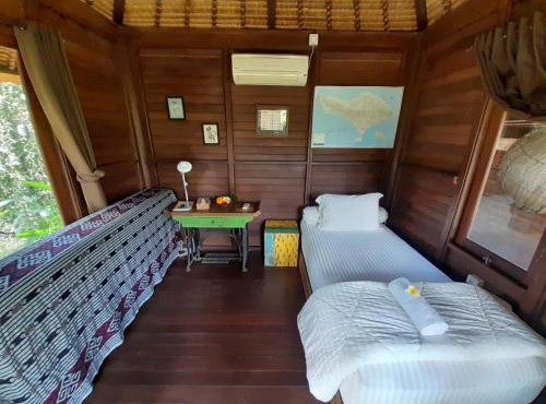 Ketewel Bed & Breakfast Niti Room