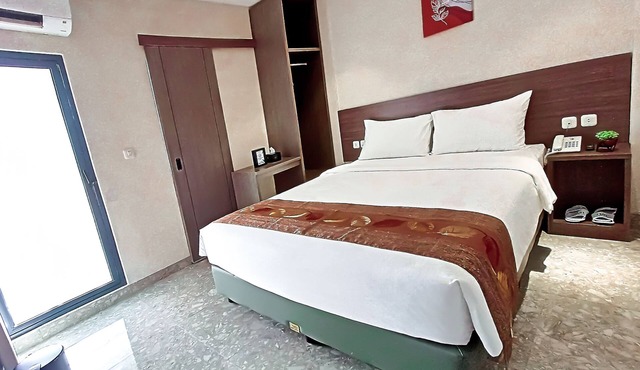 Lun Hotel Manado