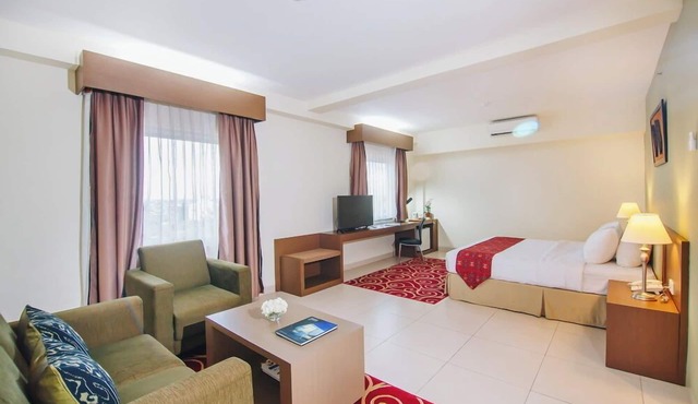 Luwansa Hotel