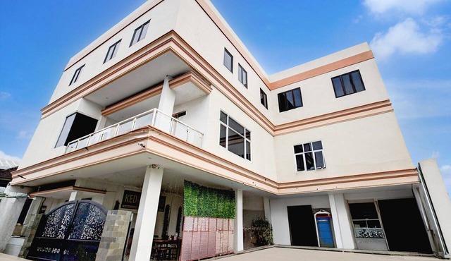 Luxury Deluxe DBL Retreat W/Free WiFi and Parking