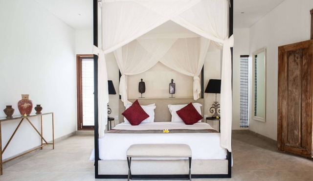 Luxury Holiday Villa Close to Seminyak, Villa Bali 2073