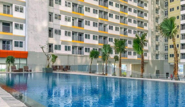 Minimalist And Airy Studio Apartment At Royal Sentul Park