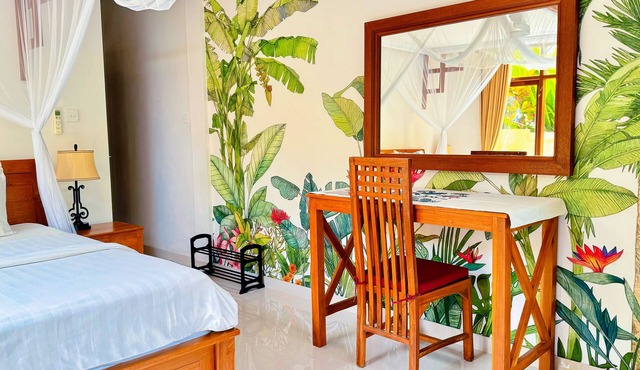 Modern room with beautiful garden