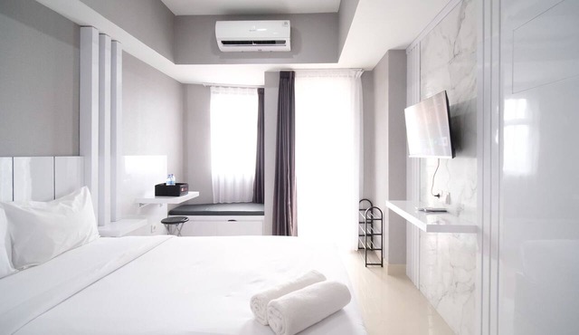 Nice And Comfy Studio Grand Dharmahusada Lagoon Apartment in Surabaya