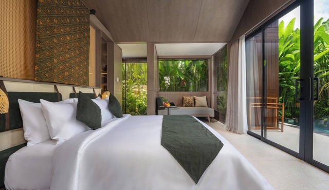 Nuju Uluwatu in Pecatu