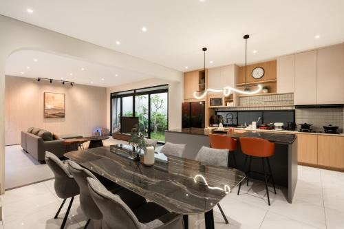 Oemaja Villa Spacious Living Room KBP Bandung