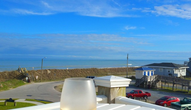 Our 4 Sea Sons Linens and essentials included. in Surf City