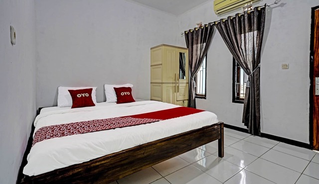 OYO 91334 Permata Papua Guest House in Pameungpeuk