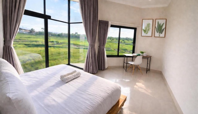 Padi Breeze Guesthouse Pererenan Bali