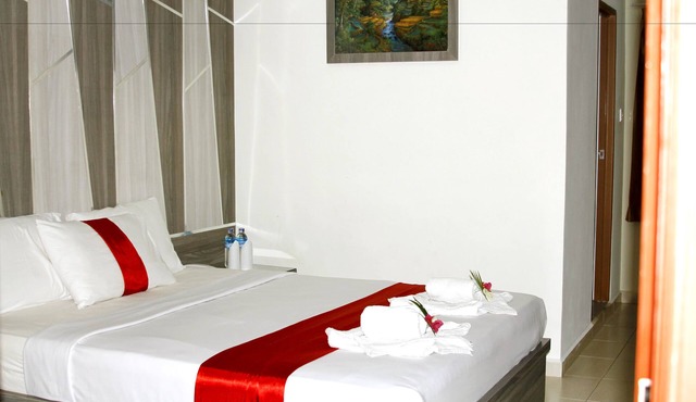 Paradise Hotel