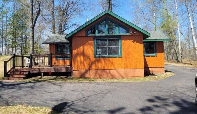 Pinewood Cabin on Upper Eau Claire Lake in Barnes, WI in Barnes