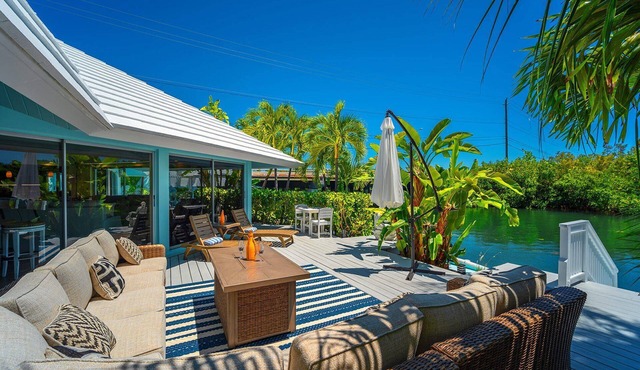 Poseidon's Paradise: Luxury Waterfront Rental in Key West, Stunning Backyard Oasis and Private Pool! in Key West