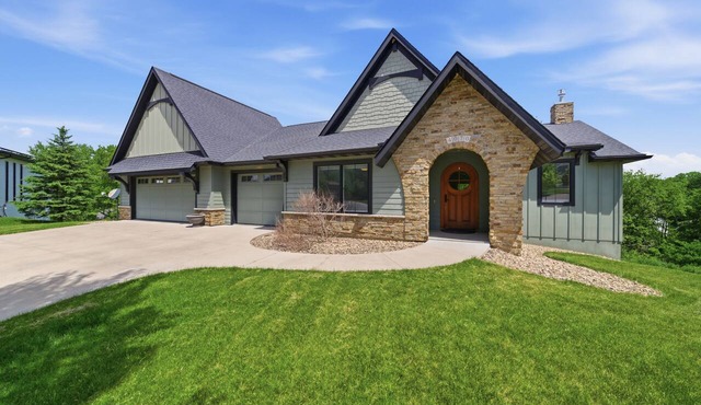 Private & Spacious Step-Free Home in Rochester