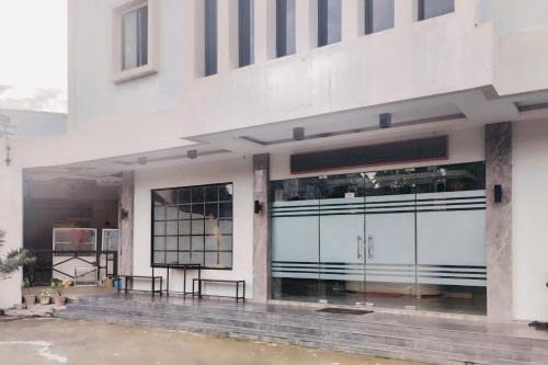 RedDoorz at Wisma Nadin 2 Bintan Utara in Tanjunguban