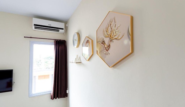 RedDoorz Plus at Komplek ABC Batu Aji Batam