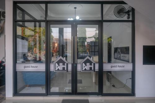 RedDoorz Syariah near UNIMUS Semarang in Alastuwo