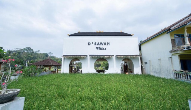 Rehat at D'Sawah Villas in Rancakalong