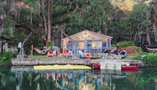 Screened Lanai/Clear Kayak/Waterfront/Fire Pit in Weeki Wachee