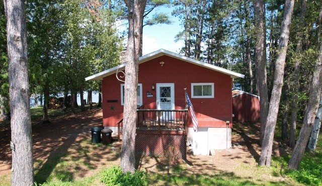Secluded Lakefront Cabin with Private Deck, Lake Views & Firepit - Dog-Friendly in Tomahawk