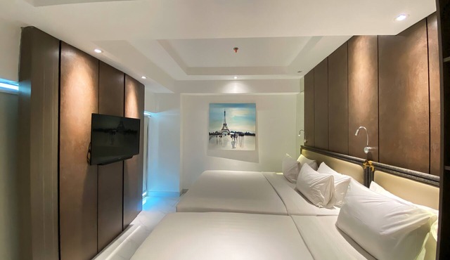 Shakti Hotel Bandung in Bandung