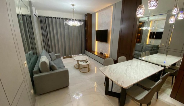 Sky House BSD in Samporo