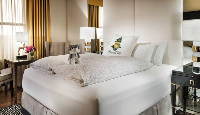 Sophisticated San Francisco Room Steps Away from Union Square in San Francisco