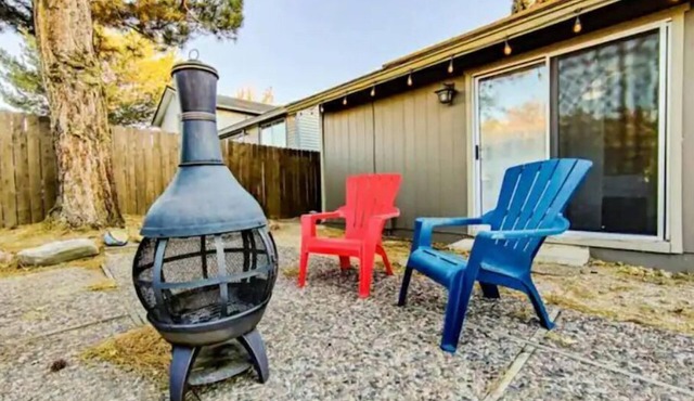 Sparks Gem Easy Access RNO/Tahoe in Sparks