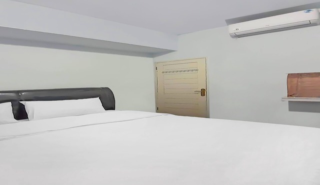 SPOT ON 92236 Kediri Family Homestay in Medan