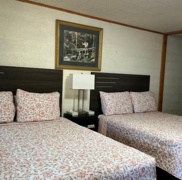 Starlight Motel in Big Pine