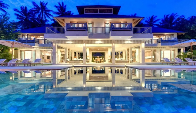 Stylish 6BR Villa, 2Min Drive To Balina Beach! - W/Swimming Pool!