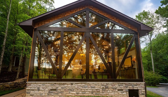 This Gives a “Cabin” a Whole New Meaning! in Carbondale