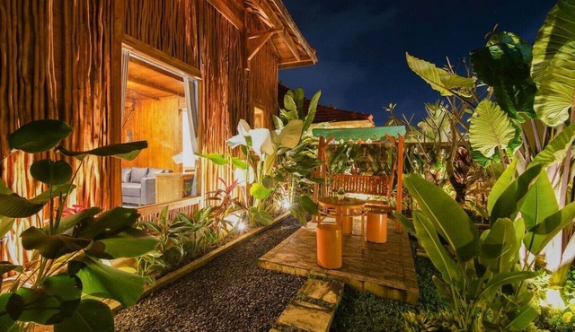 Ubud 1BR Villa w/ Private Pool & Garden View