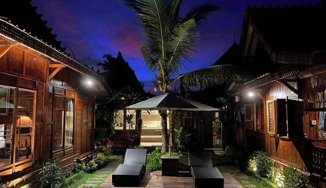 Unwind and relax at Rumah Richard - a true gem in the beautiful Bali rice fields