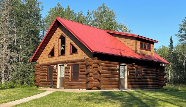 Up North Retreat near Lake Superior in Port Wing