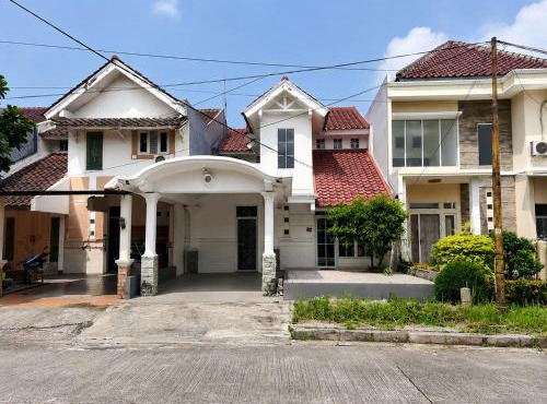 Velvyrn Living 3BR at Lippo