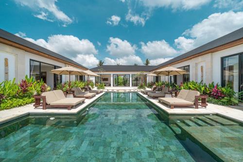 Villa Anarya - 6BR Ubud Pool Villa, Spa, Panoramic Views!