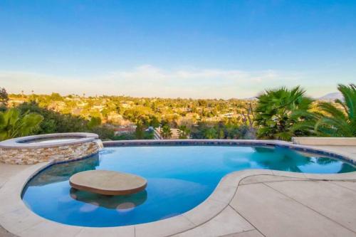 Villa Andalusia 6BR 5BA Luxury Jacuzzi Views and Games in Escondido