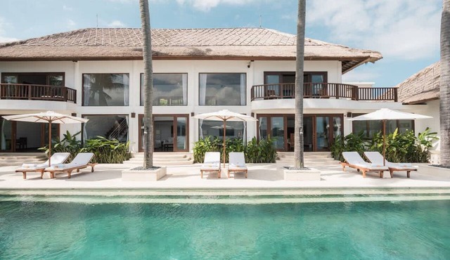 Villa Blanca in Manggis