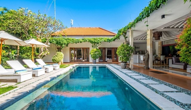 Villa Caipiroska - Three Bedroom Villa, Sleeps 6