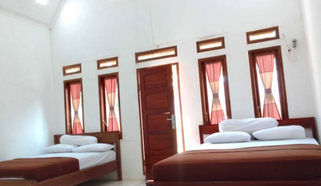 Villa Panorama Ciletuh in Ciwaru
