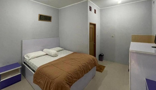 Villa Syariah Citeko Mitra RedDoorz in Bogor